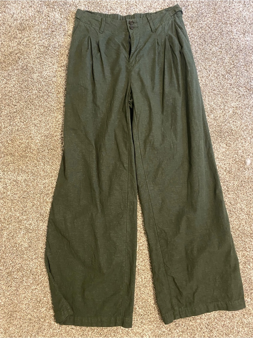 American Eagle Outfitters Olive Wide-Leg pants